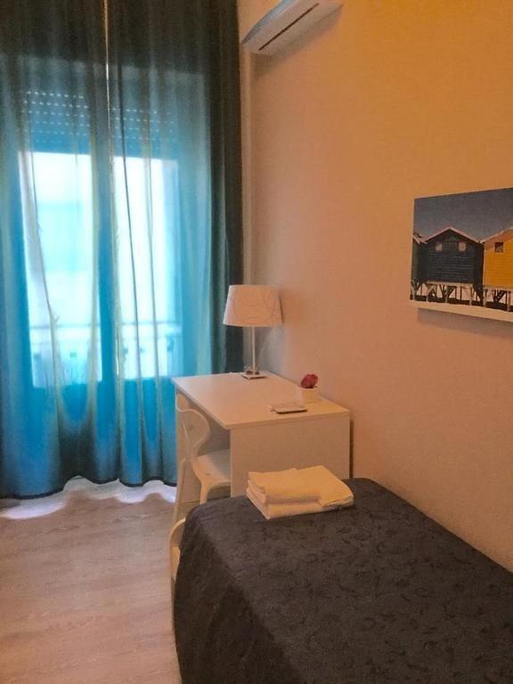 4Rooms Guest House Free Wi-Fi Salerno Eksteriør bilde