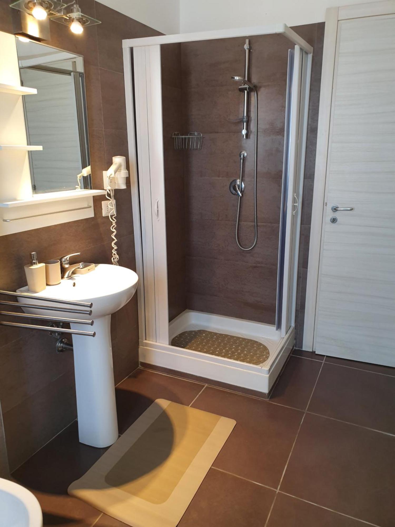 4Rooms Guest House Free Wi-Fi Salerno Eksteriør bilde