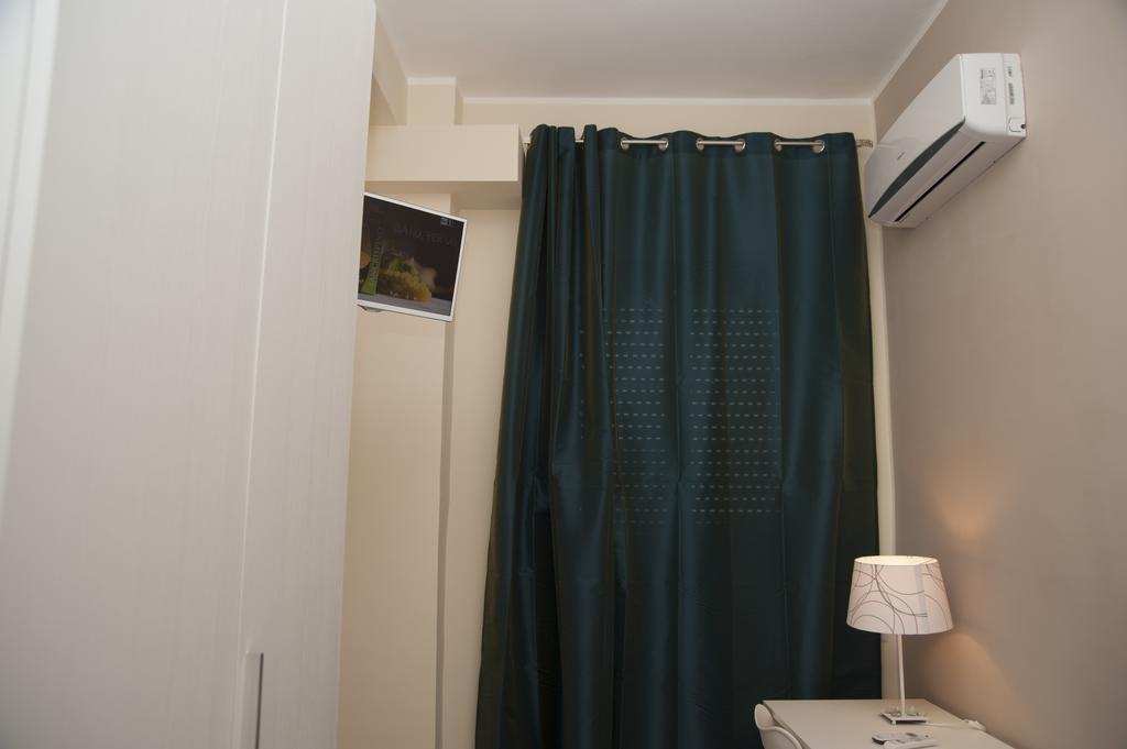 4Rooms Guest House Free Wi-Fi Salerno Rom bilde